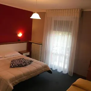 Cortina Hotel