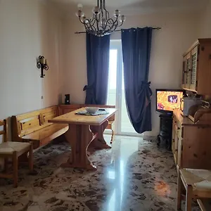Vittoria Alata Bari