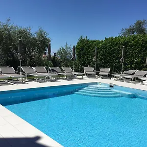 Ca' Nova ***s Hotel