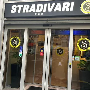מלון Stradivari