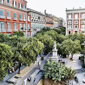 Neapolis Bellini Naples